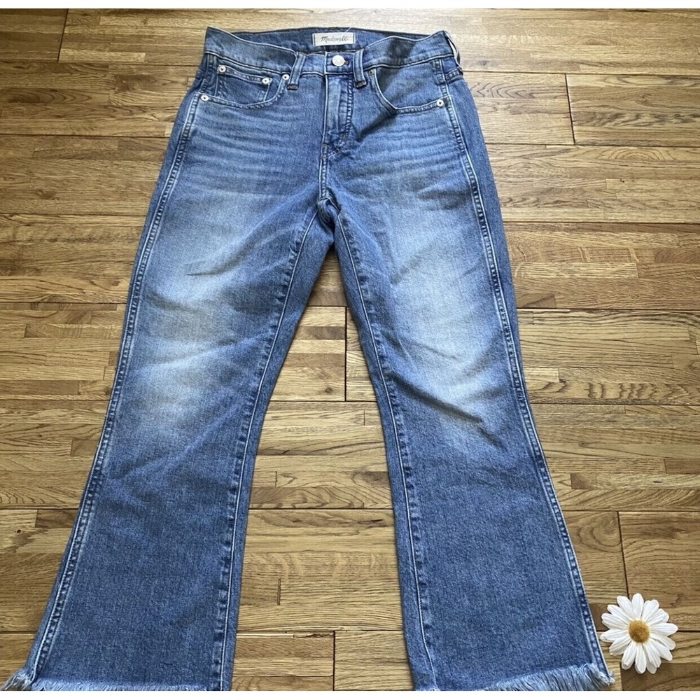 Madewell  Cali Demi-Boot Jeans Destructed-Hem Edition‎ Size 26p
